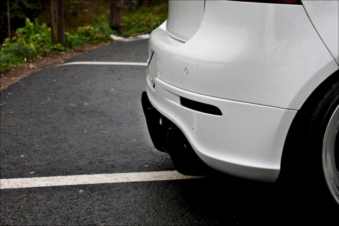 VW Golf V R32 (2003-2008) rear diffuser, ABS plastic, TUV certified