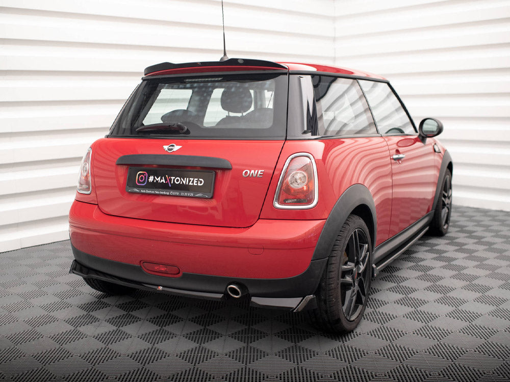 Mini One R56 (2006-2010) spoiler cap - Maxton Design gloss black