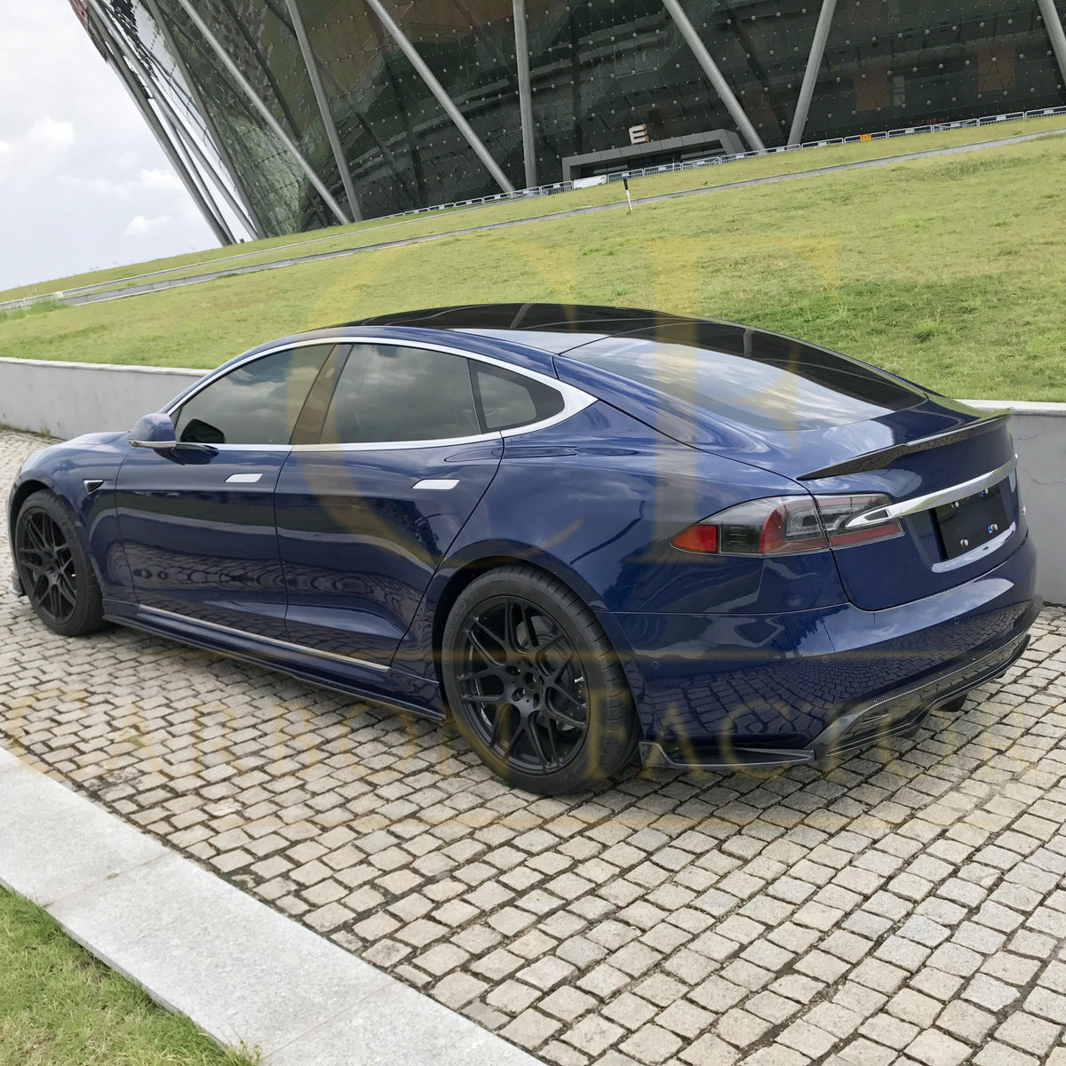 Tesla Model S 2013-2022 C Style Carbon Fibre Boot Spoiler