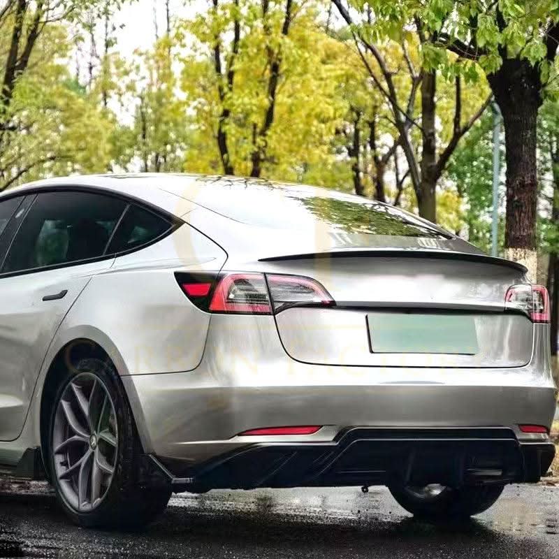 Tesla Model 3 2016-2023 TR Style Gloss Black Rear Diffuser