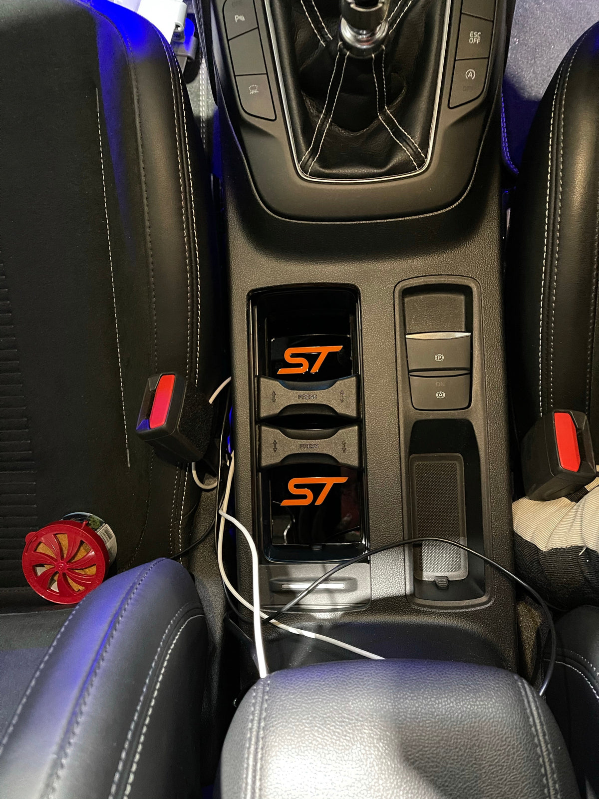 MK4 Focus (2018-2023) Cup Holder Inserts - ST or ST-Line Logo