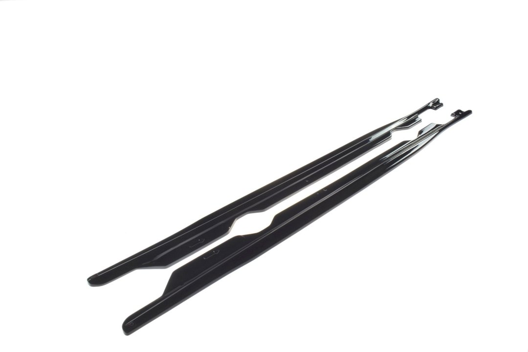 BMW G20 M-Sport side skirts diffusers, Maxton Design gloss black