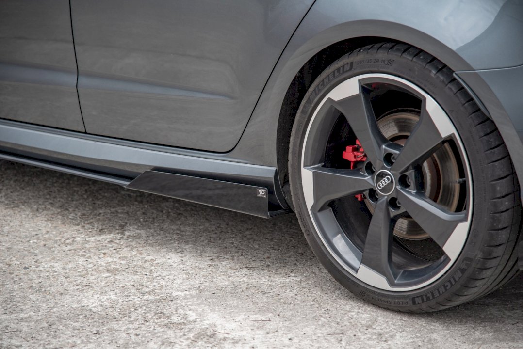 Audi RS3 8V Sportback (2015-2016) Maxton Design side skirt flaps