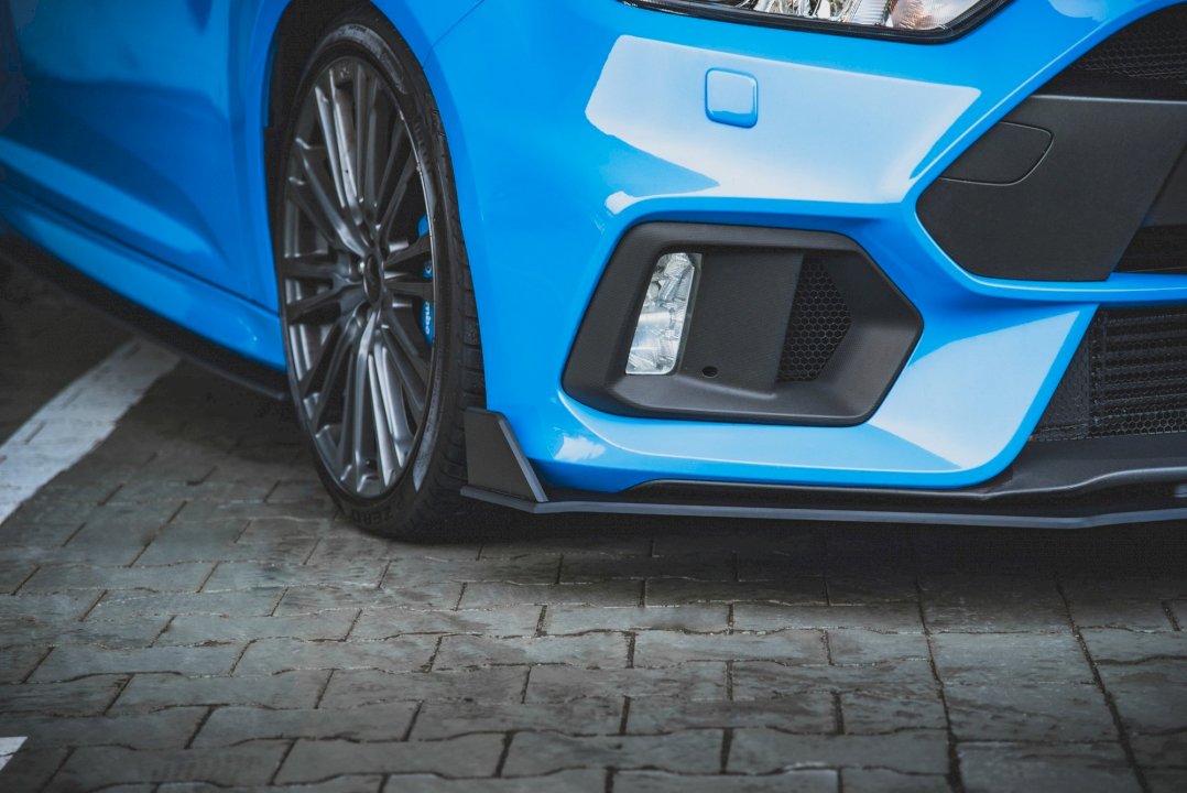 Ford Focus RS MK3 (2015-2018) Maxton Design STREET PRO V2 front splitter