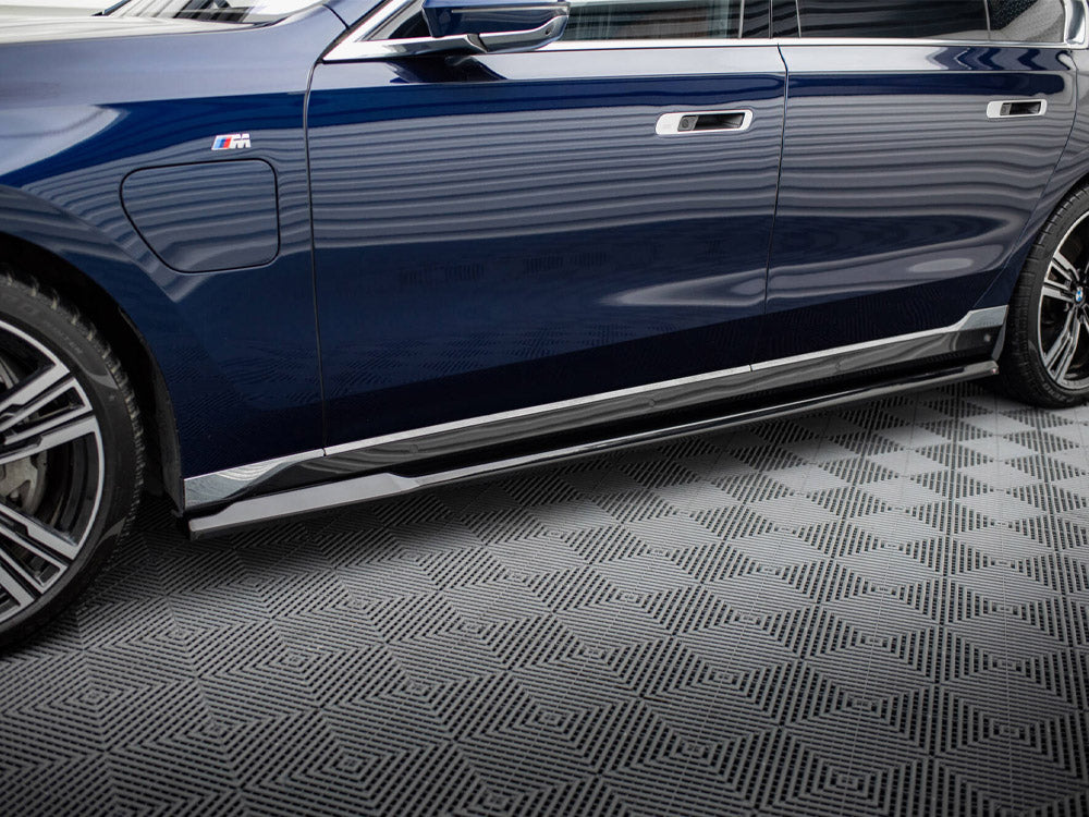 BMW G70 side skirt diffusers, Maxton Design gloss black, MD-G70-SKIRT-DIFF