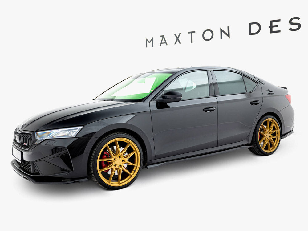 Skoda Octavia RS Mk4 Facelift 2024 side skirts, Maxton Design V.1, gloss black