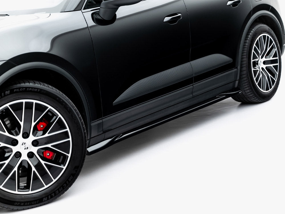 Porsche Macan EV Mk1 2024 Maxton Design side skirts diffusers