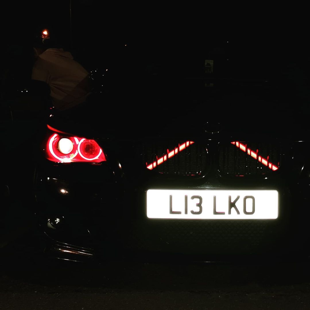 BMW V brace red luminescent vinyl overlay sticker