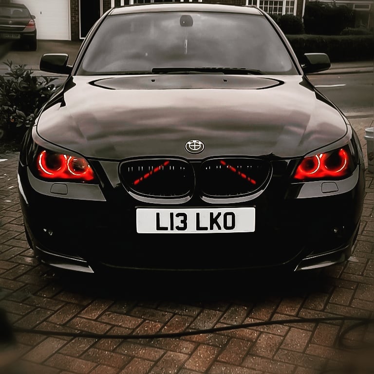 BMW V brace red luminescent vinyl overlay sticker