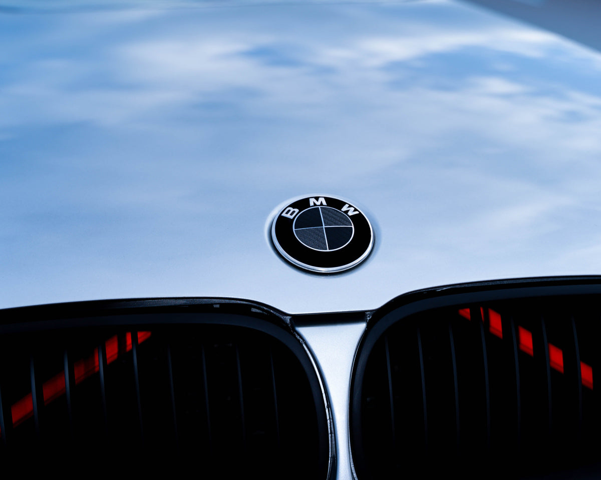 BMW Badge Emblem Overlay Kit - Black Carbon & Dark Grey Vinyl Wrap