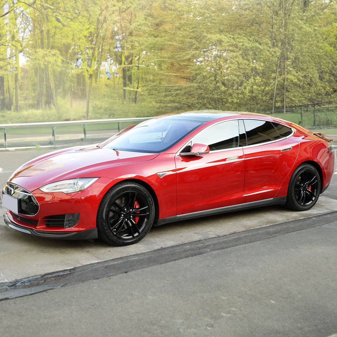 Tesla Model S P85 (2014-2015) carbon front splitter