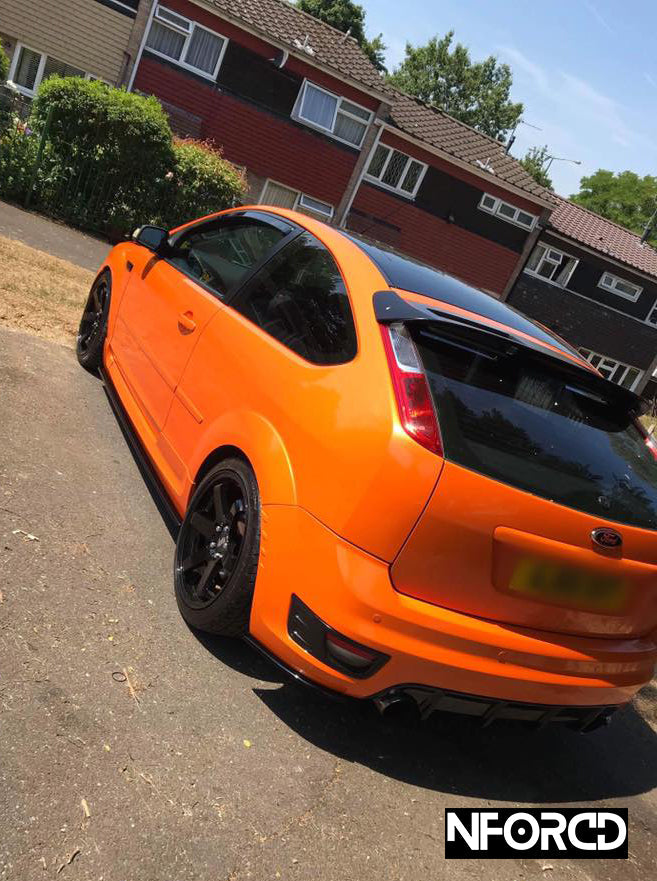 Ford Focus ST MK2 Facelift (ST225) front lip splitter & side skirts, gloss black ABS