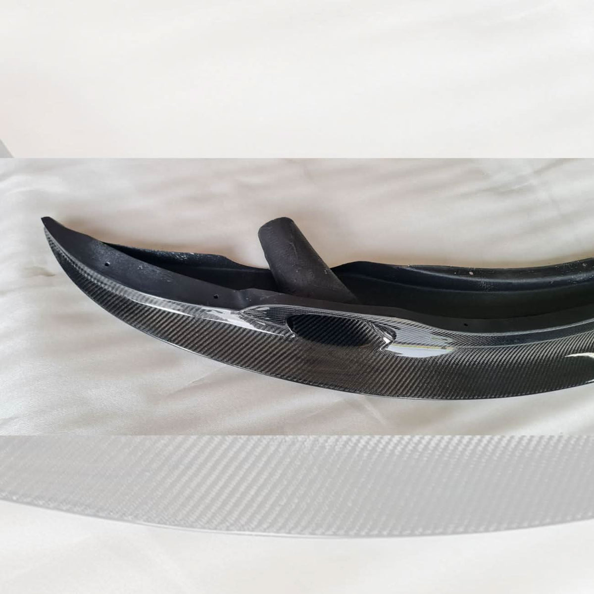 BMW E90 E92 E93 M3 GT4S V1 Style Carbon Fibre Front Splitter