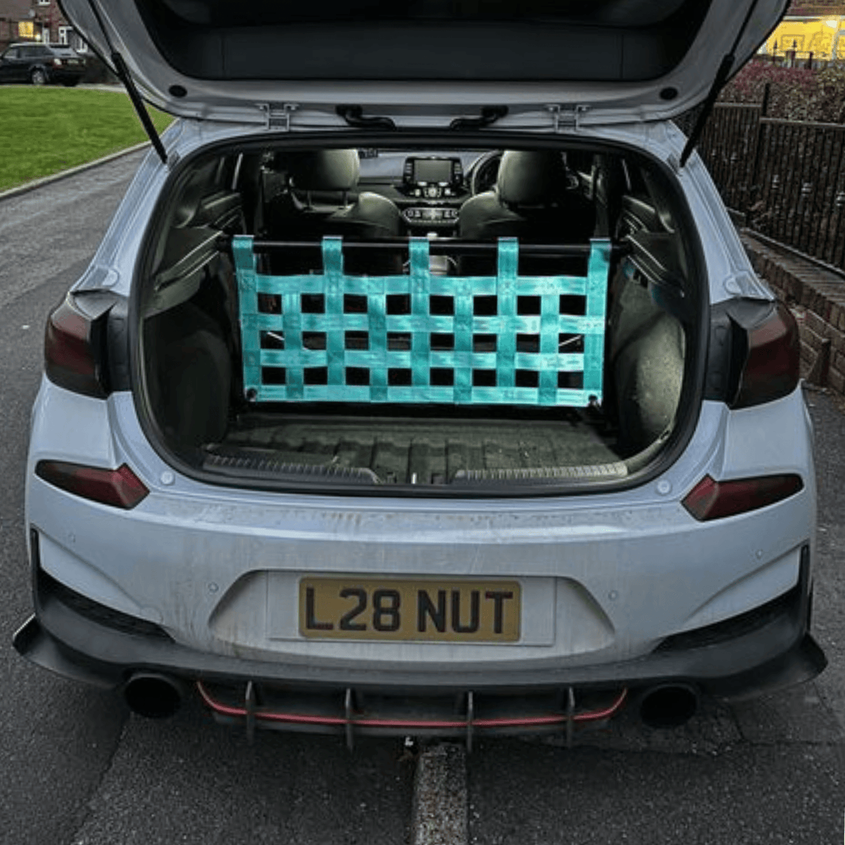 Hyundai i30N hatchback 2017-present strut bar & cargo net kit