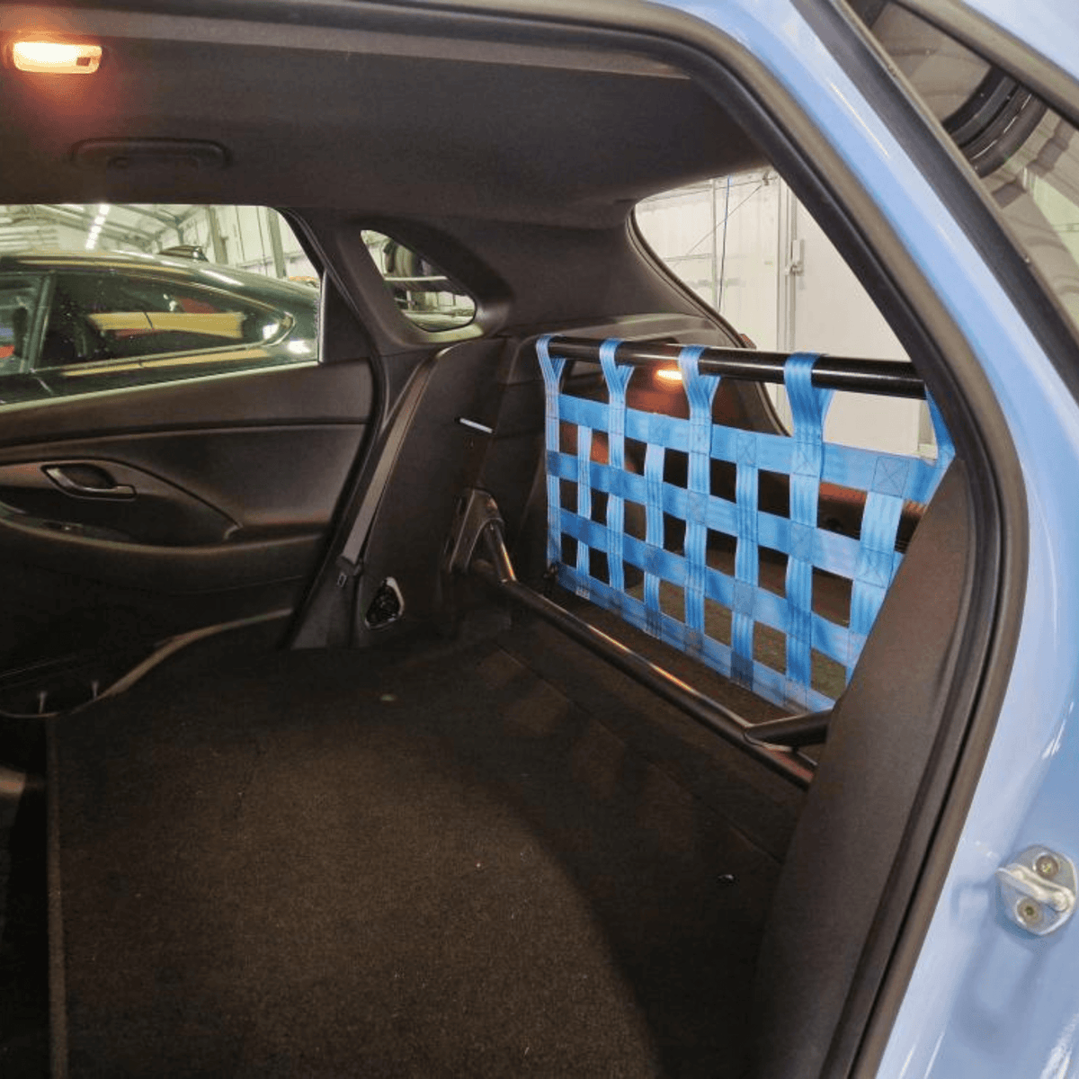 Hyundai i30N hatchback 2017-present strut bar & cargo net kit