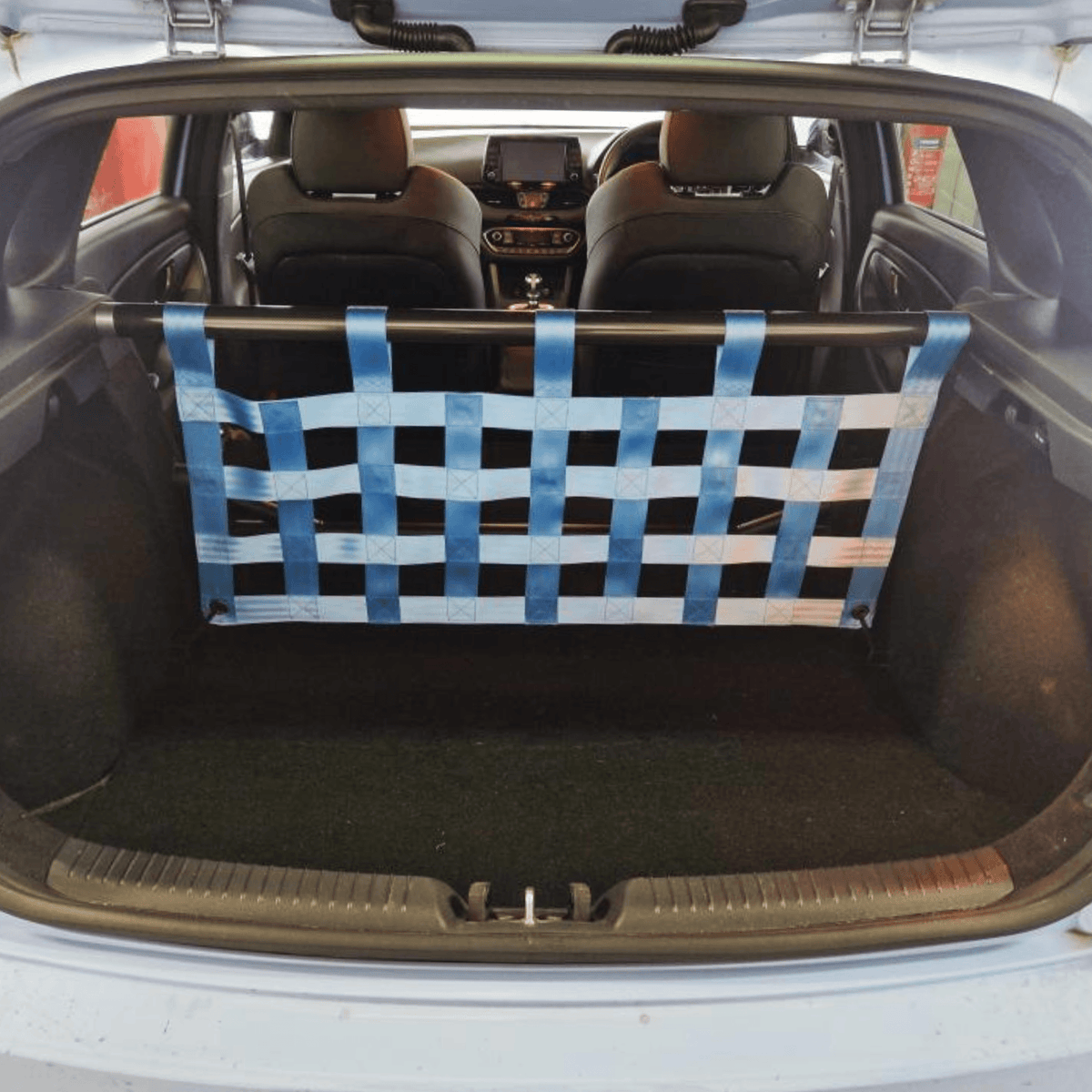 Hyundai i30N hatchback 2017-present strut bar & cargo net kit