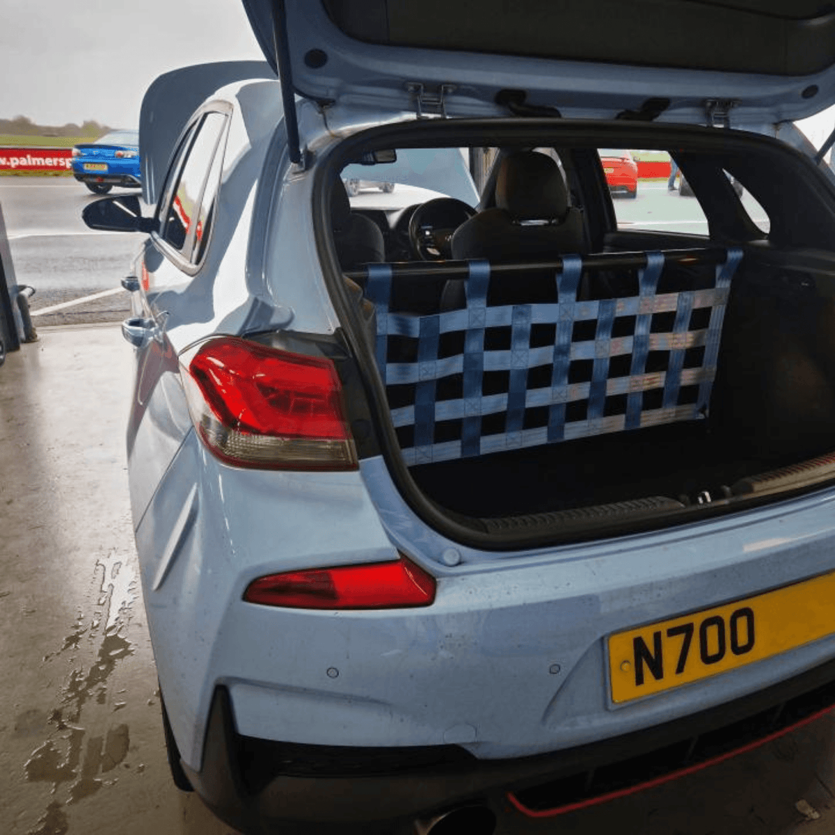 Hyundai i30N hatchback 2017-present strut bar & cargo net kit