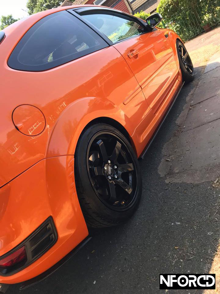 Ford Focus ST MK2 Facelift (ST225) front lip splitter & side skirts, gloss black ABS