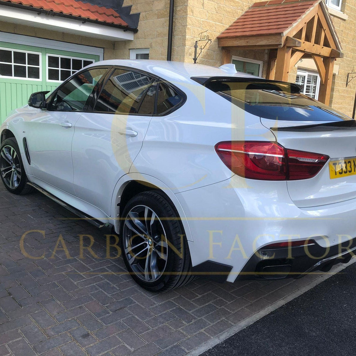 BMW F15 X5 M Sport, F16 X6 M Sport, F85 X5M, F86 X6M (13-18) Carbon Fibre Side Skirts