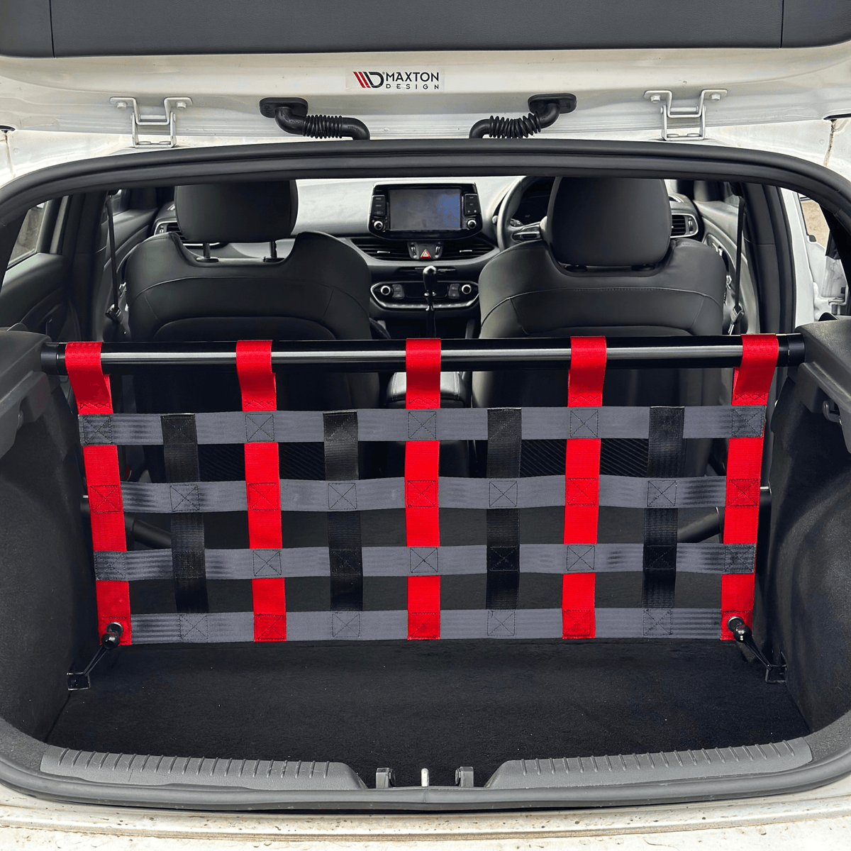 Hyundai i30N hatchback 2017-present strut bar & cargo net kit
