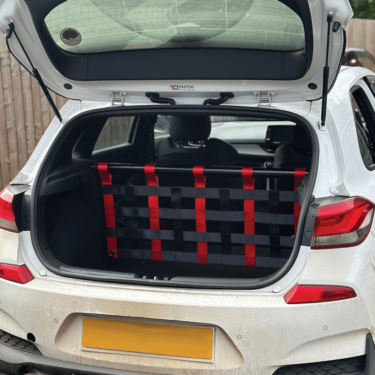 Hyundai i30N hatchback 2017-present strut bar & cargo net kit