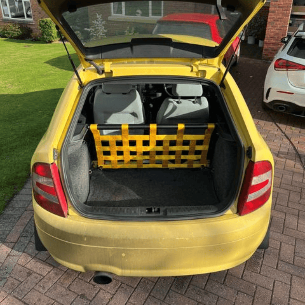 Skoda Fabia vRS Mk1 6Y strut bar and cargo net kit