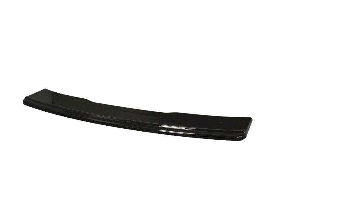 Audi A4 B9 S-Line Avant (2015-2019) Maxton Design central rear splitter