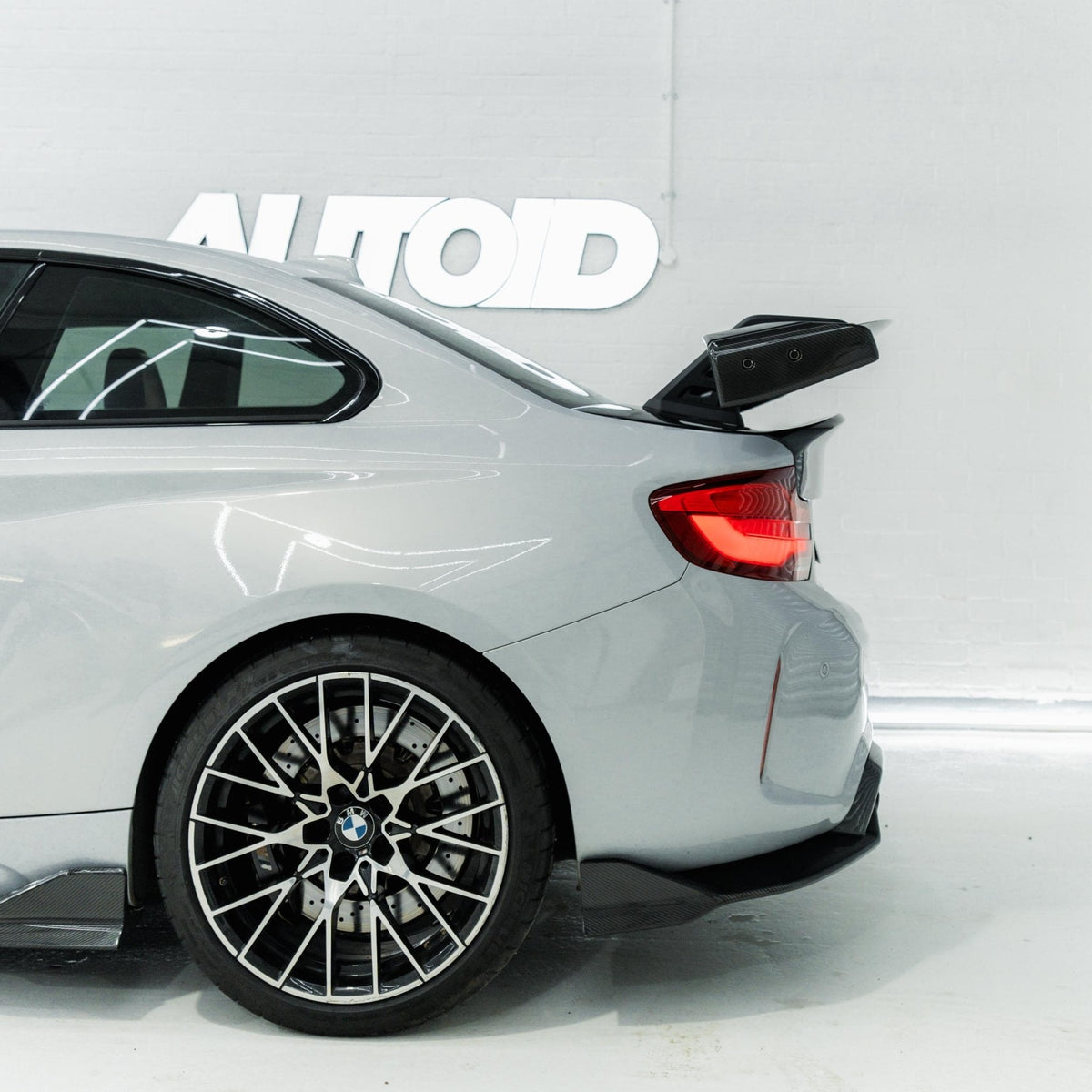 BMW M2 F87 & 2 Series F22 Rear Wing - ADRO AT-R1 Pre-Preg Carbon Swan Neck Spoiler