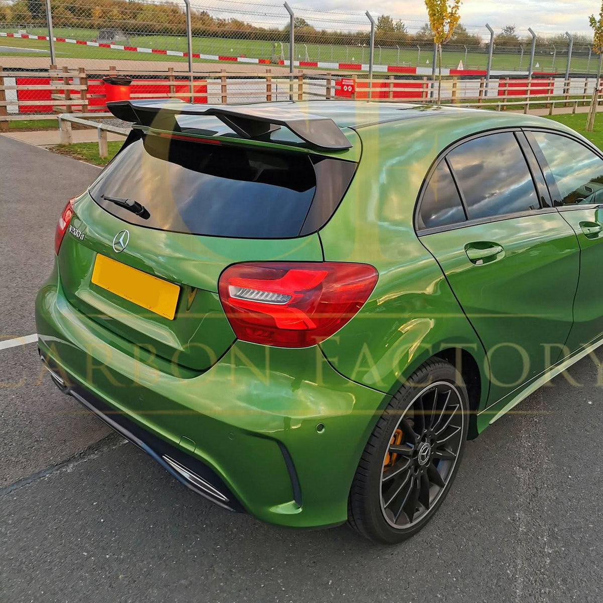 W176 A-Class RZ Style Carbon Fibre Roof Spoiler