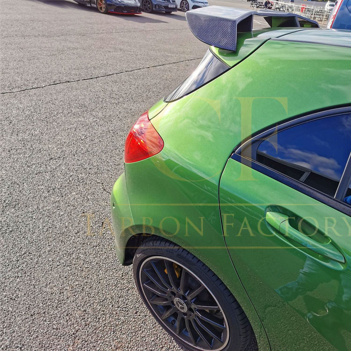 W176 A-Class RZ Style Carbon Fibre Roof Spoiler