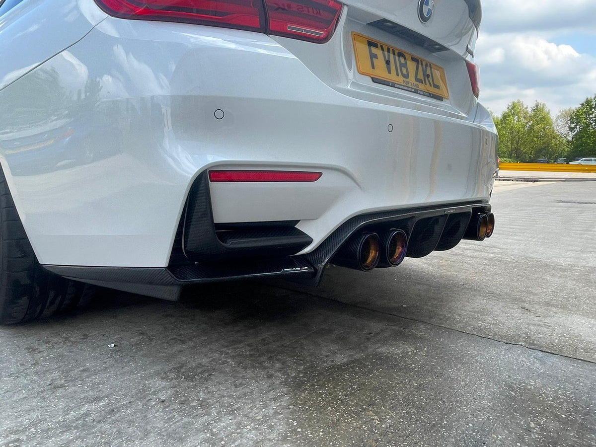 F80 F82 F83 BMW M3 M4 Rear Carbon Fibre Bumper Canards