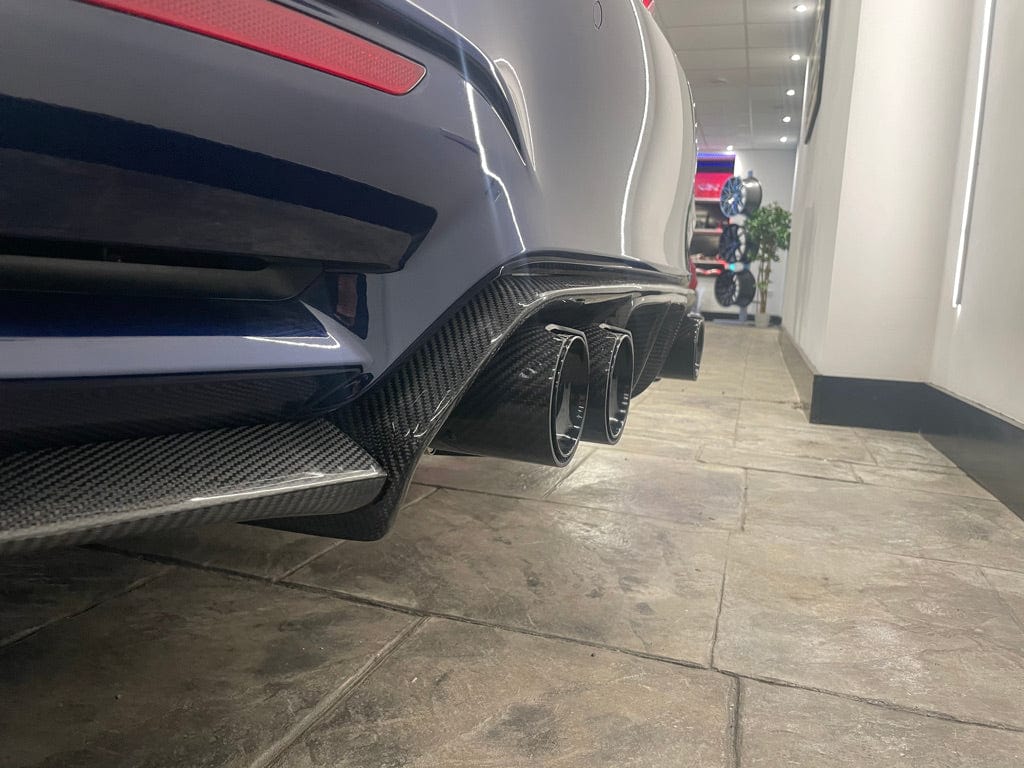 BMW F80 M3 full carbon fibre body kit - V1 style