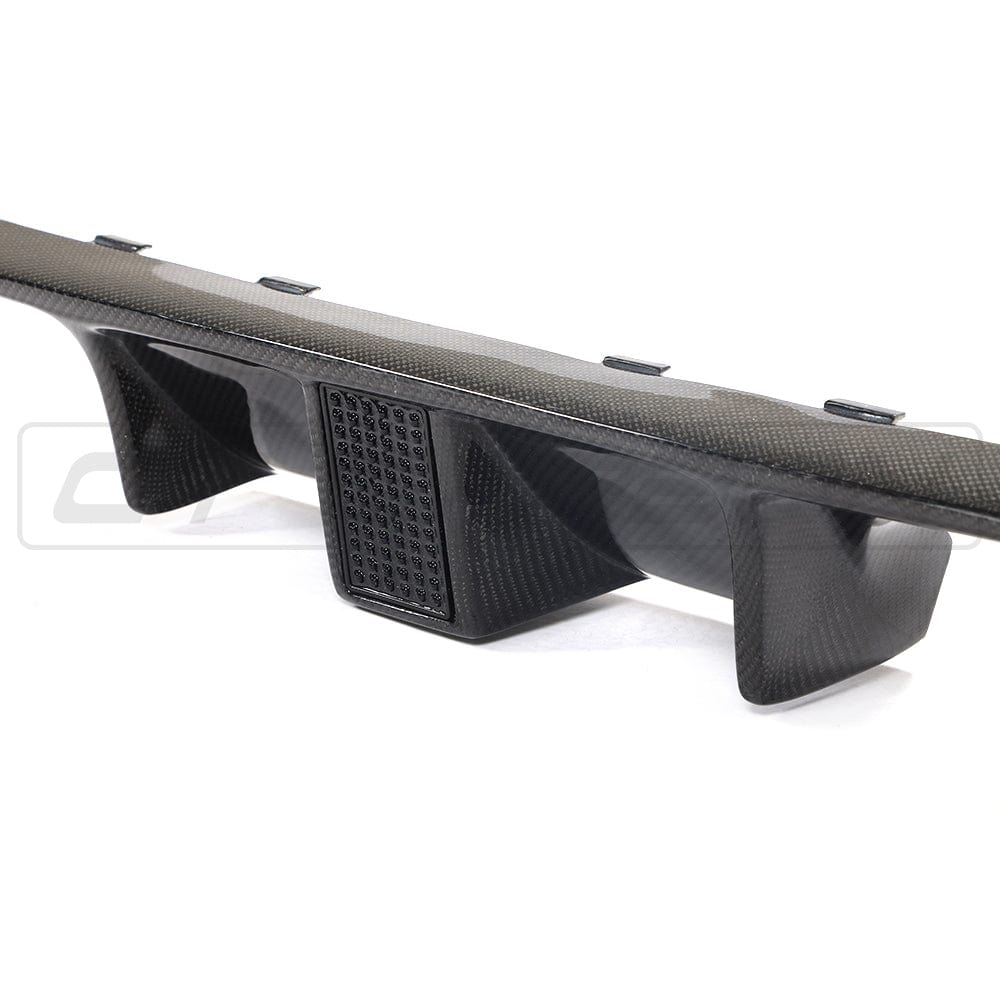 BMW M4 F82 DTM-style full carbon fibre body kit