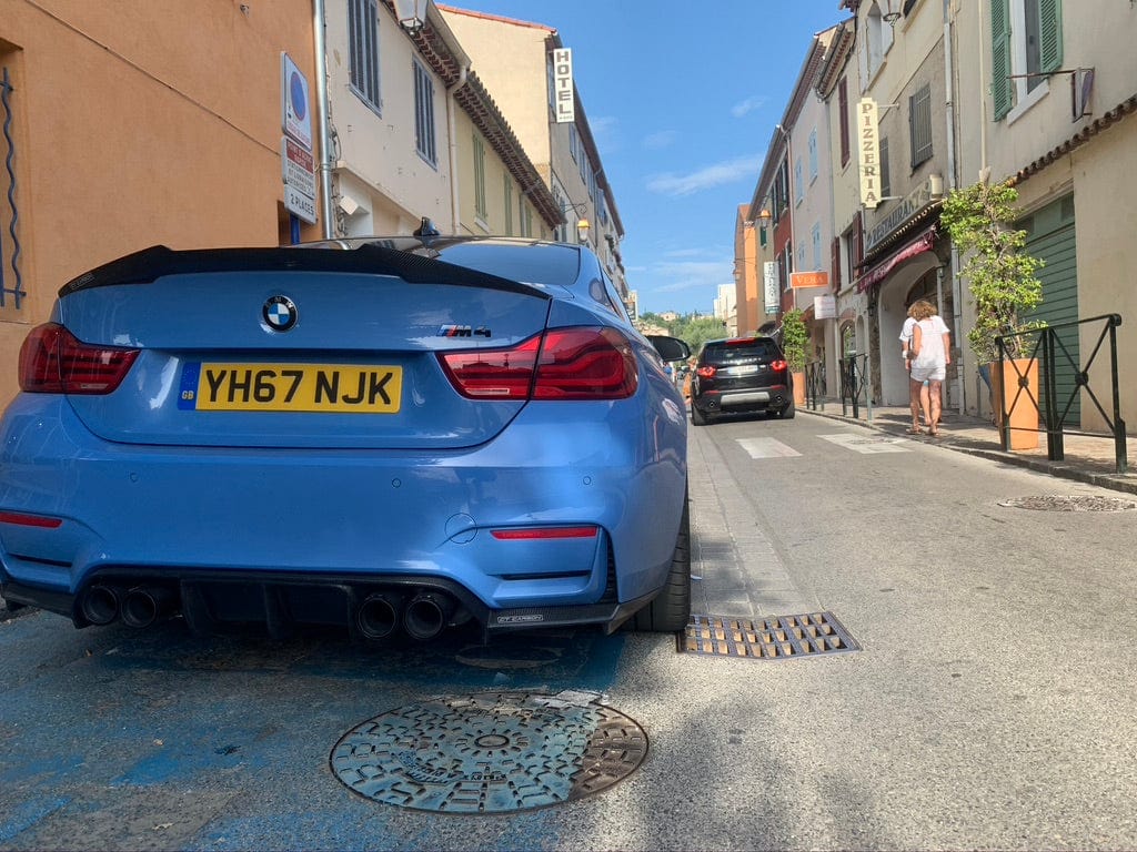 BMW M4 F82 full carbon fibre body kit - MP-style splitter, side skirts, V spoiler, diffuser