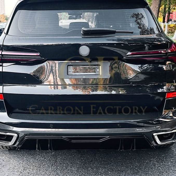 BMW G05 X5 (2019-2025) M Sport V-Style Gloss Black Rear Diffuser