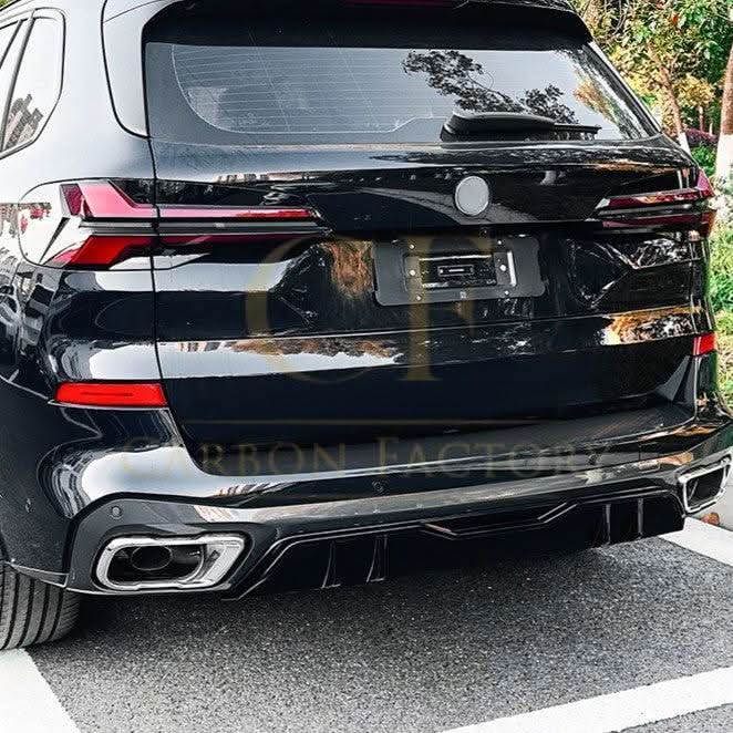 BMW G05 X5 (2019-2025) M Sport V-Style Gloss Black Rear Diffuser