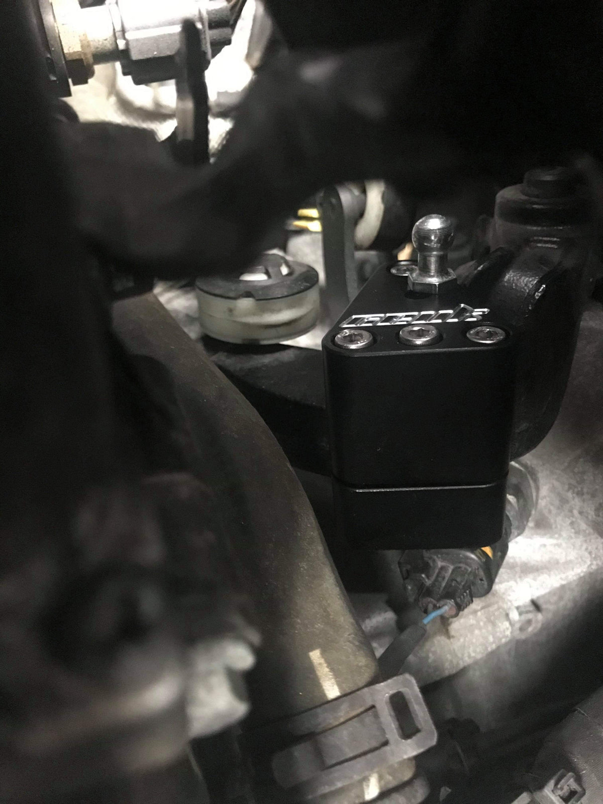 Ford Focus MK3 1.5/1.6 EcoBoost & TDCI short shift kit (CEUK-MK3-SS)
