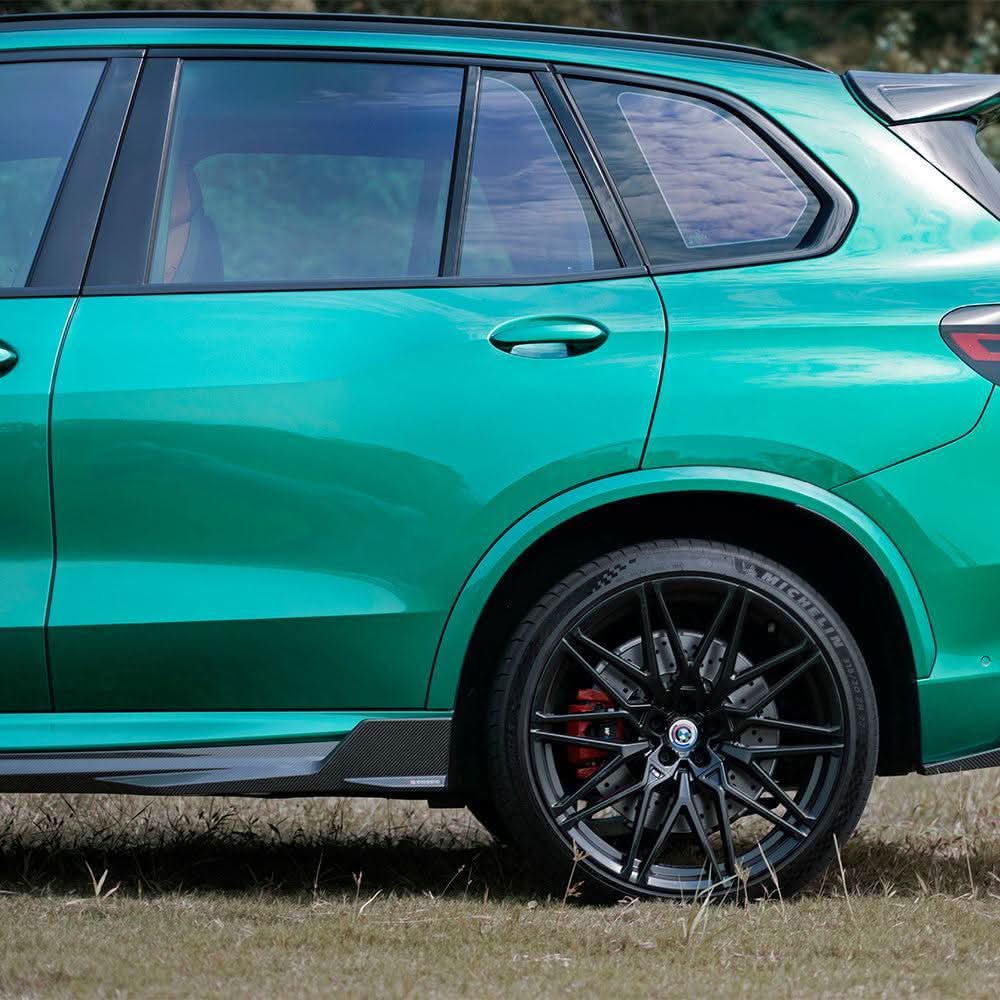 BMW G05 X5 F95 X5M LCI 23-25 SQ Style Pre-Preg Carbon Side Skirts