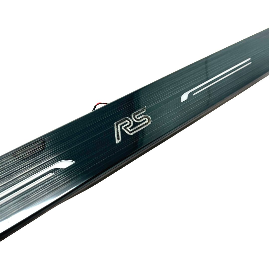Ford Focus RS Mk3 (2016-2023) illuminated sill protectors with footwell lights