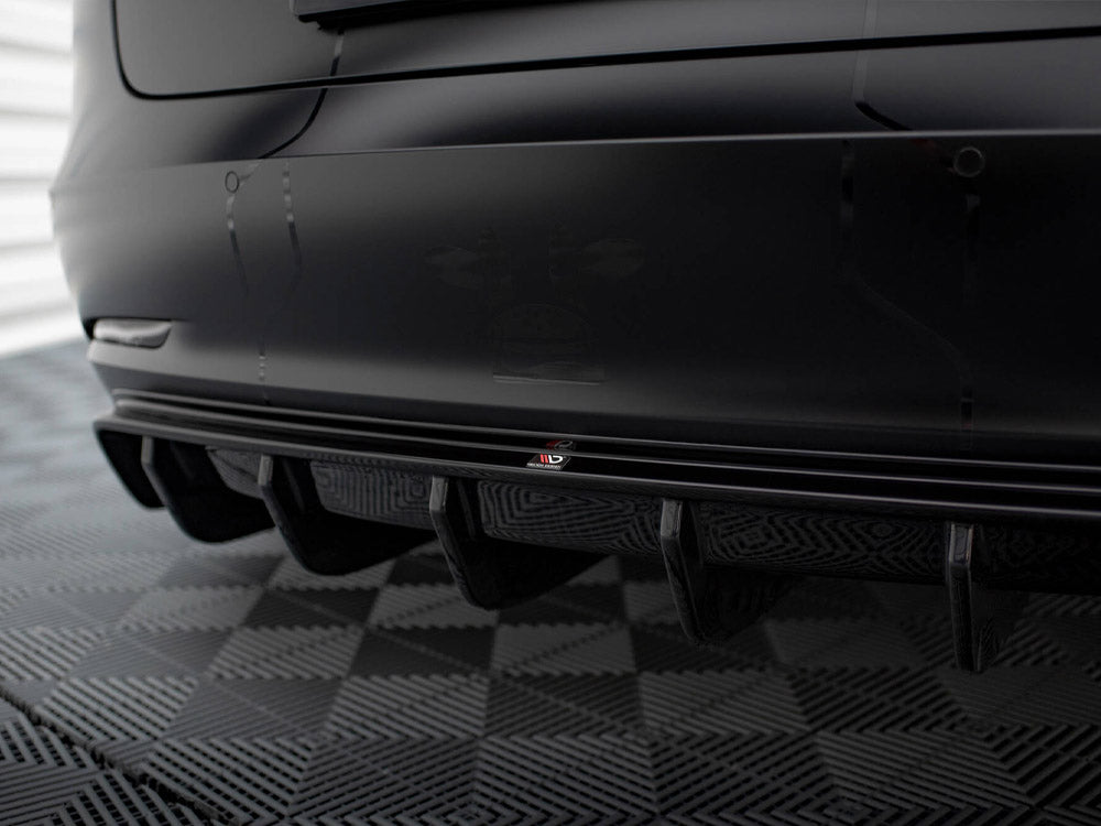 Tesla Model 3 (2017-2023) Maxton Design Rear Valance V.2