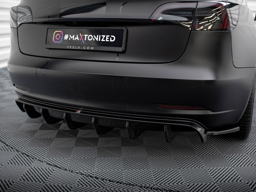 Tesla Model 3 (2017-2023) Maxton Design Rear Valance V.2