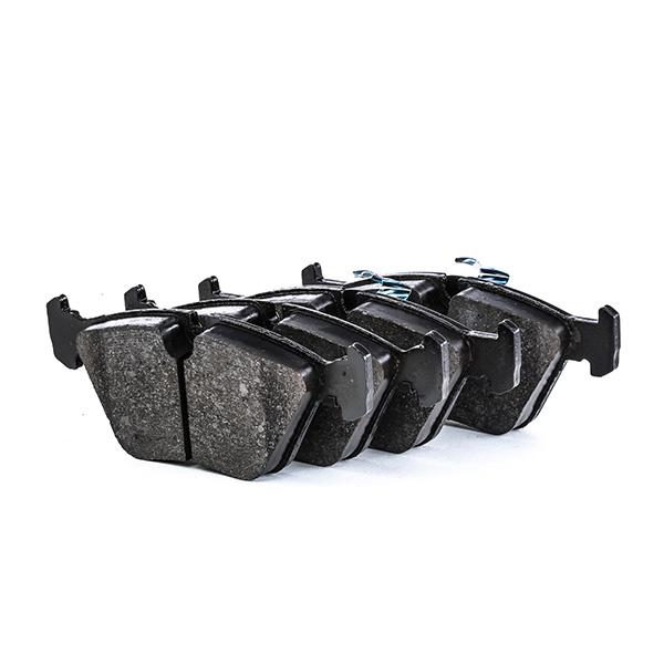 BMW E39 Brake Pads Bosch 0986494007 BP196 - Fast Road & Daily Driver