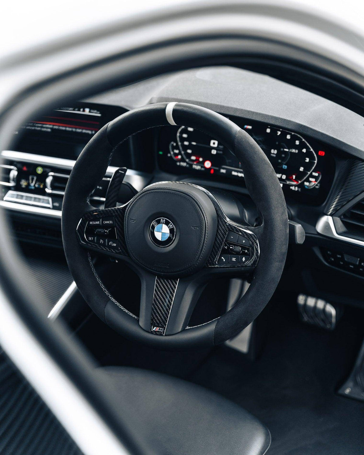 BMW F40 F44 G20 G21 G42 G30 M Sport carbon steering wheel trim - TRE Pre-Preg